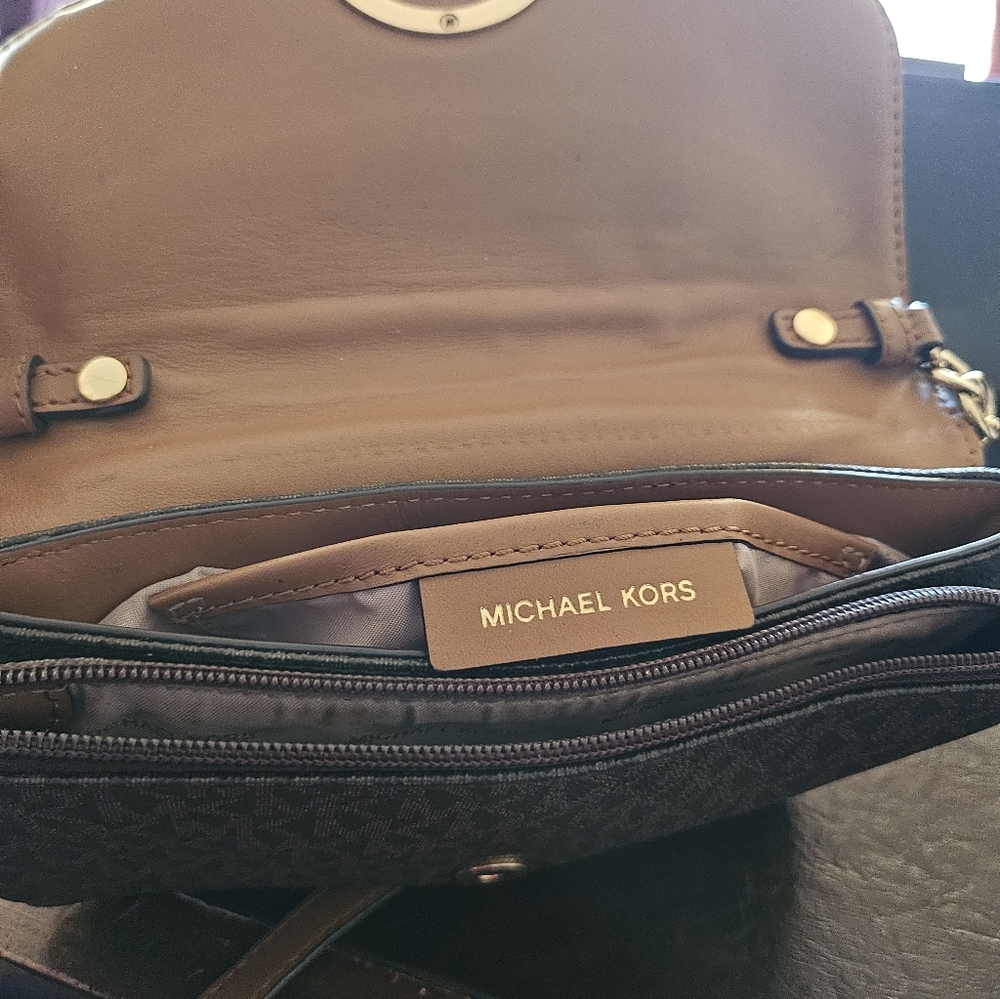 Michael Kors - Picture 5 of 5